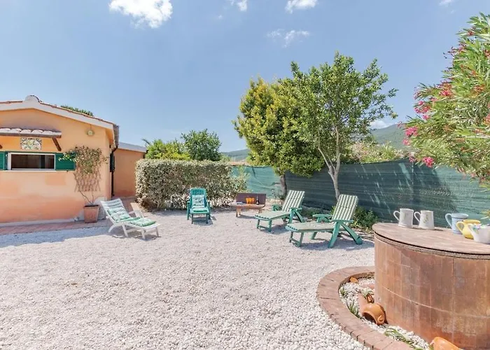 Cambretta Con Giardino, Posto Auto E A Due Passi Dal Mare Villa *